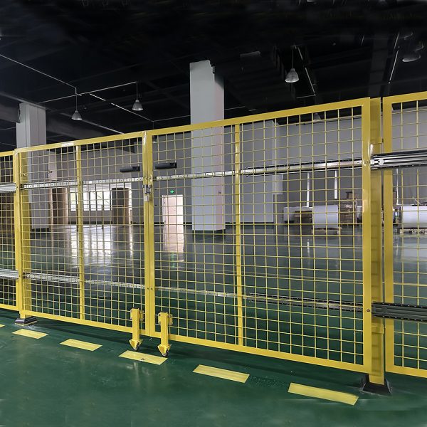 Workshop Fence Rail Mounted Sliding Door