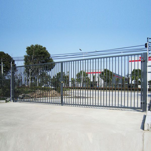 Main Entrance Metal Fencing Swing Gates