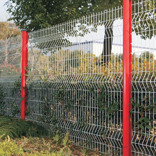 Red Wire Mesh Security Fencing