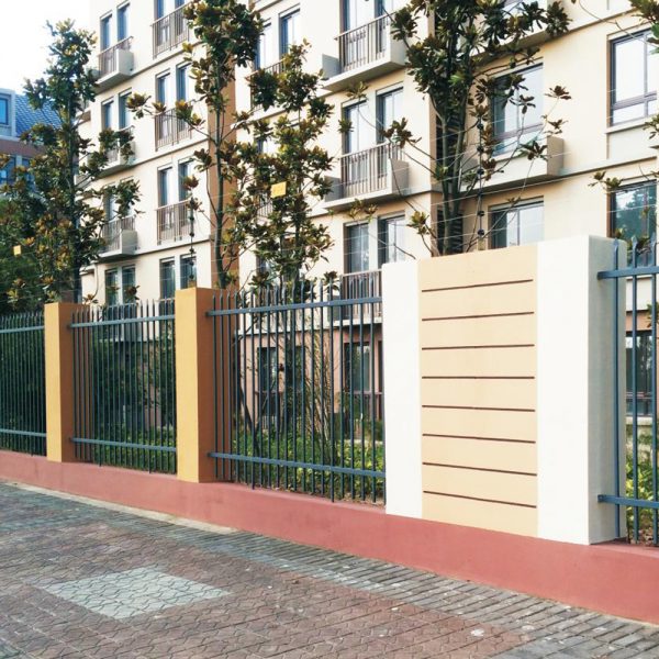 Traditional Spear Top Steel Security Fences