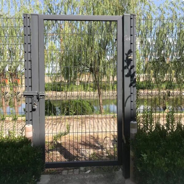 358 Wire Mesh Fence Swing Gates